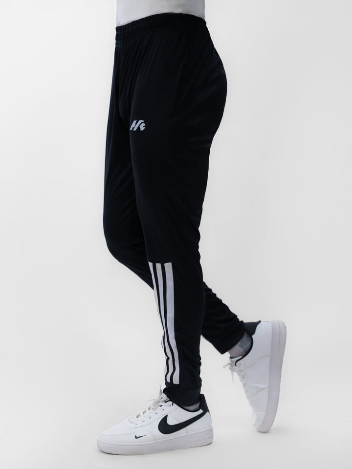 Knights' dri-fit polyester gym trousers for men Pakistan